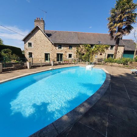 Chambres D'Hotes Avec Piscine Aux Agapanthes De Cromel - Mont Saint Michel ภายนอก รูปภาพ
