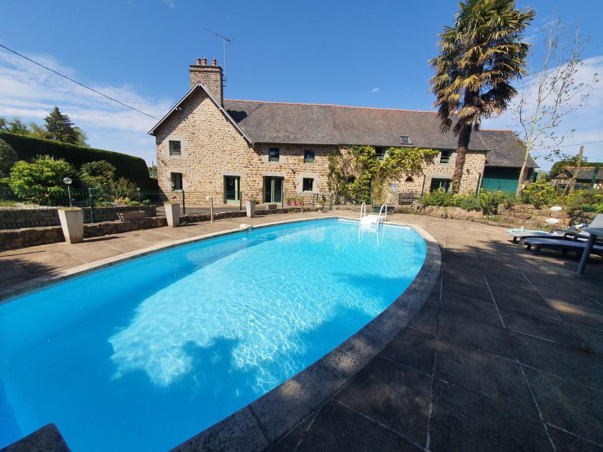 Chambres D'Hotes Avec Piscine Aux Agapanthes De Cromel - Mont Saint Michel ภายนอก รูปภาพ