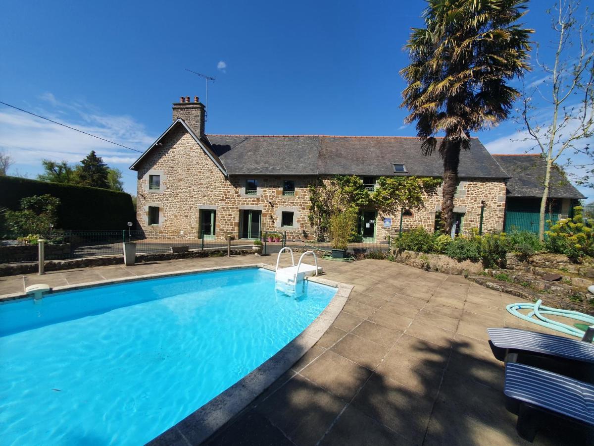 Chambres D'Hotes Avec Piscine Aux Agapanthes De Cromel - Mont Saint Michel ภายนอก รูปภาพ